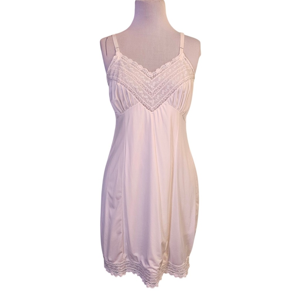 Vintage Gaymode Penneys Ivory Nylon Full‎ Slip Lace Floral Embroidery 40 Average